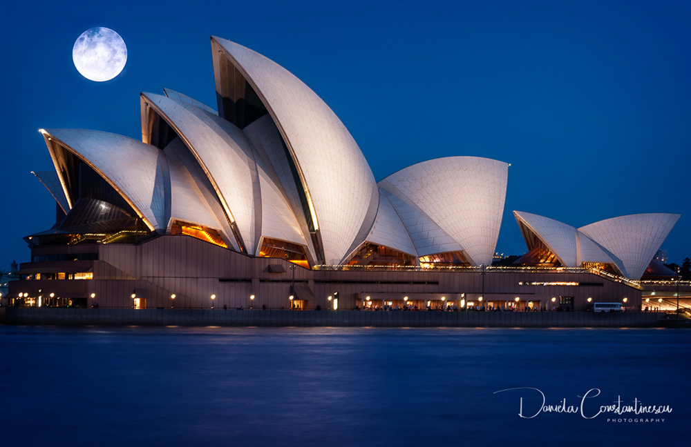 Sydney Opera House and the Supermoon